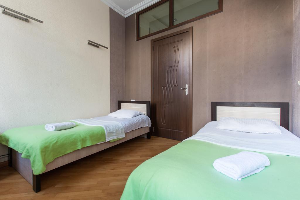 Sweet Home Apartment Тбилиси Стая снимка