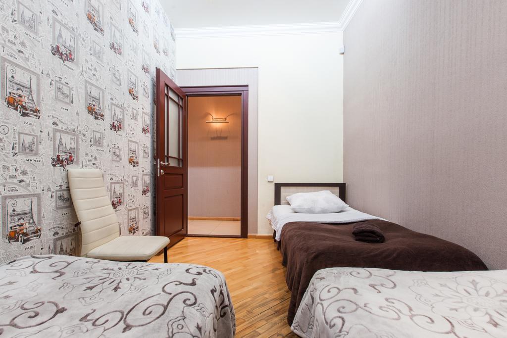 Sweet Home Apartment Тбилиси Стая снимка