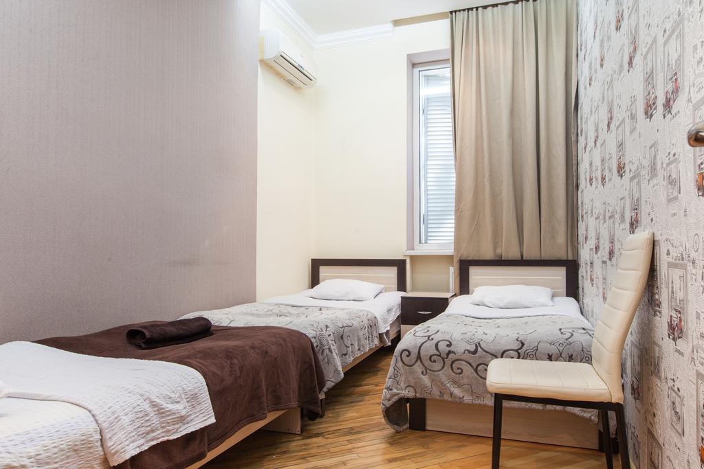 Sweet Home Apartment Тбилиси Стая снимка