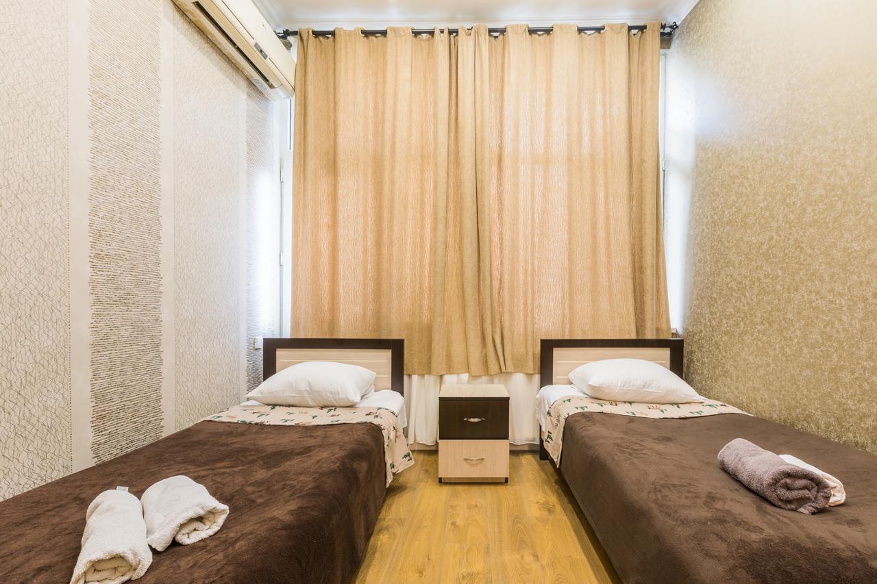 Sweet Home Apartment Тбилиси Екстериор снимка