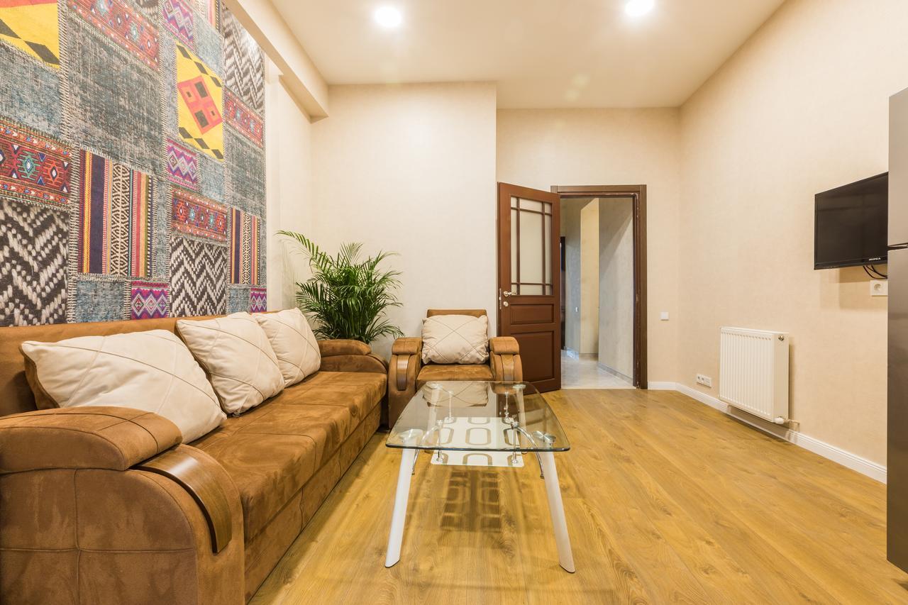 Sweet Home Apartment Тбилиси Екстериор снимка