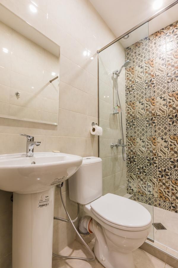 Sweet Home Apartment Тбилиси Екстериор снимка